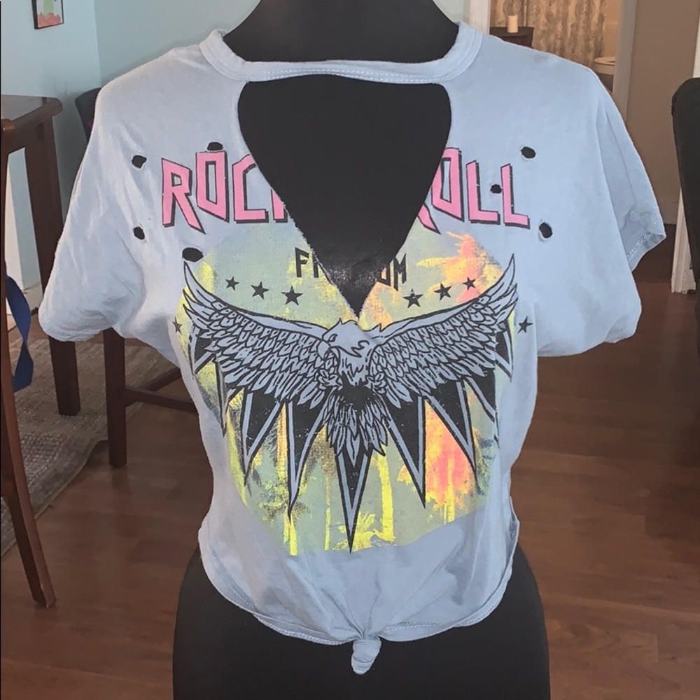 Blue graphic crop top